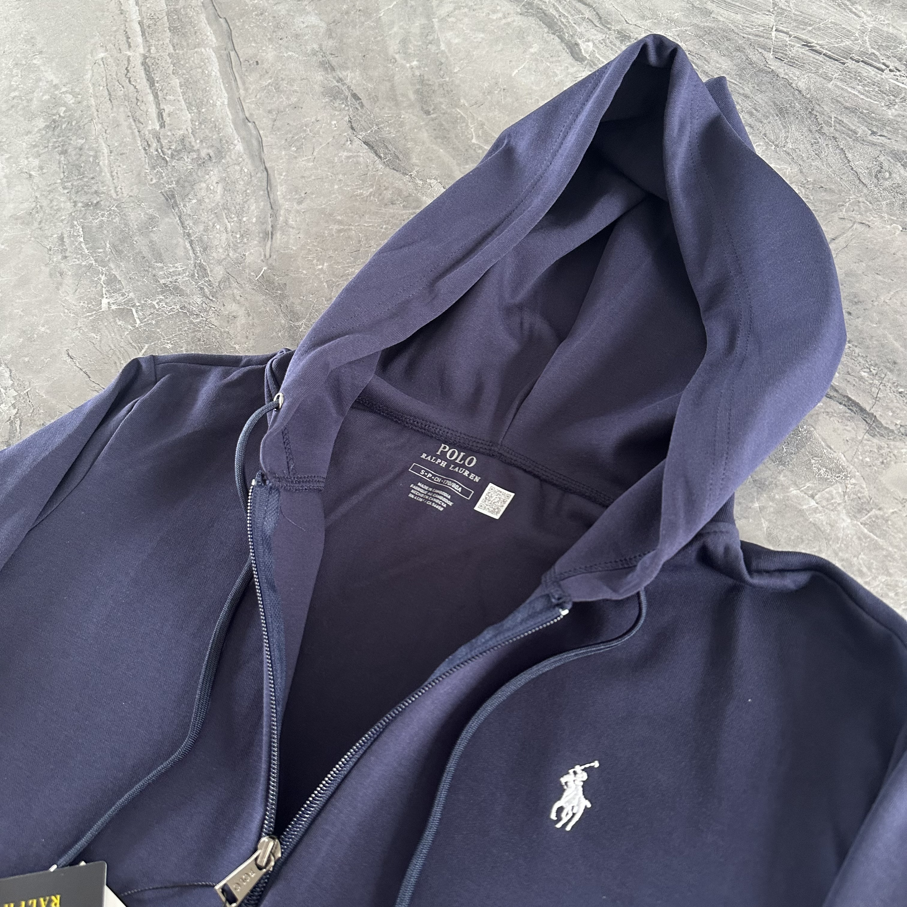 WozlyWear