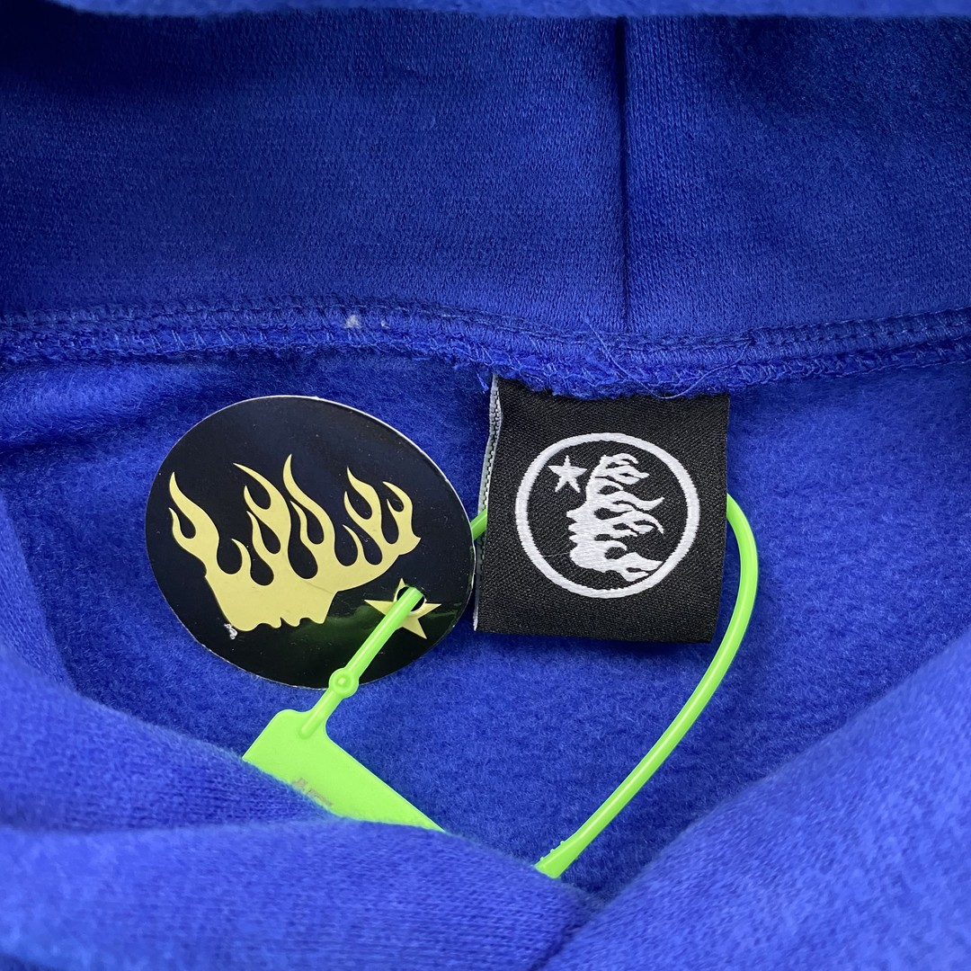 WozlyWear