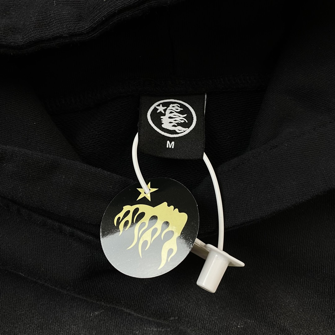 WozlyWear