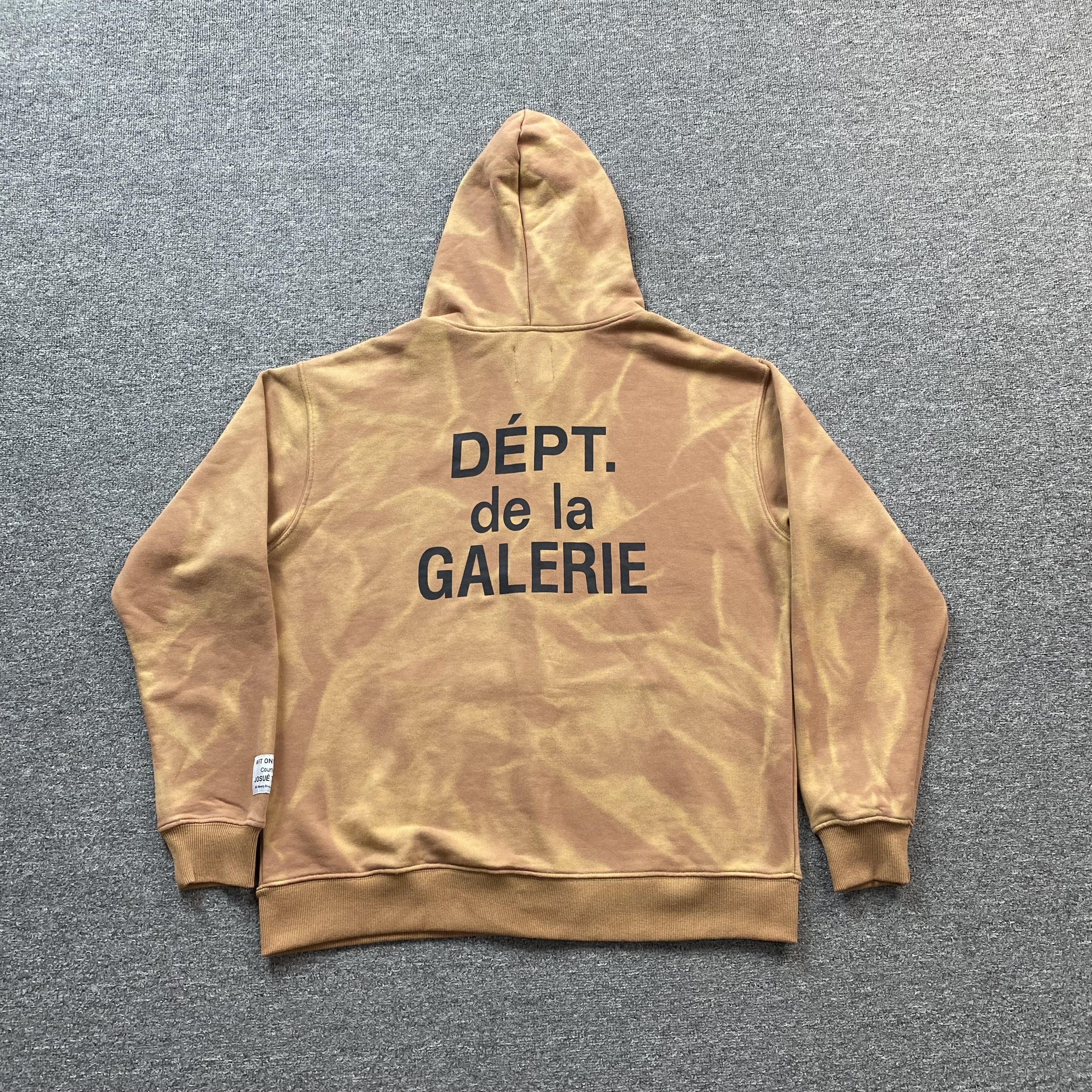 WozlyWear
